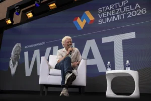 Richard Branson evalúa inversiones en Venezuela y destaca el potencial del sector emprendedor